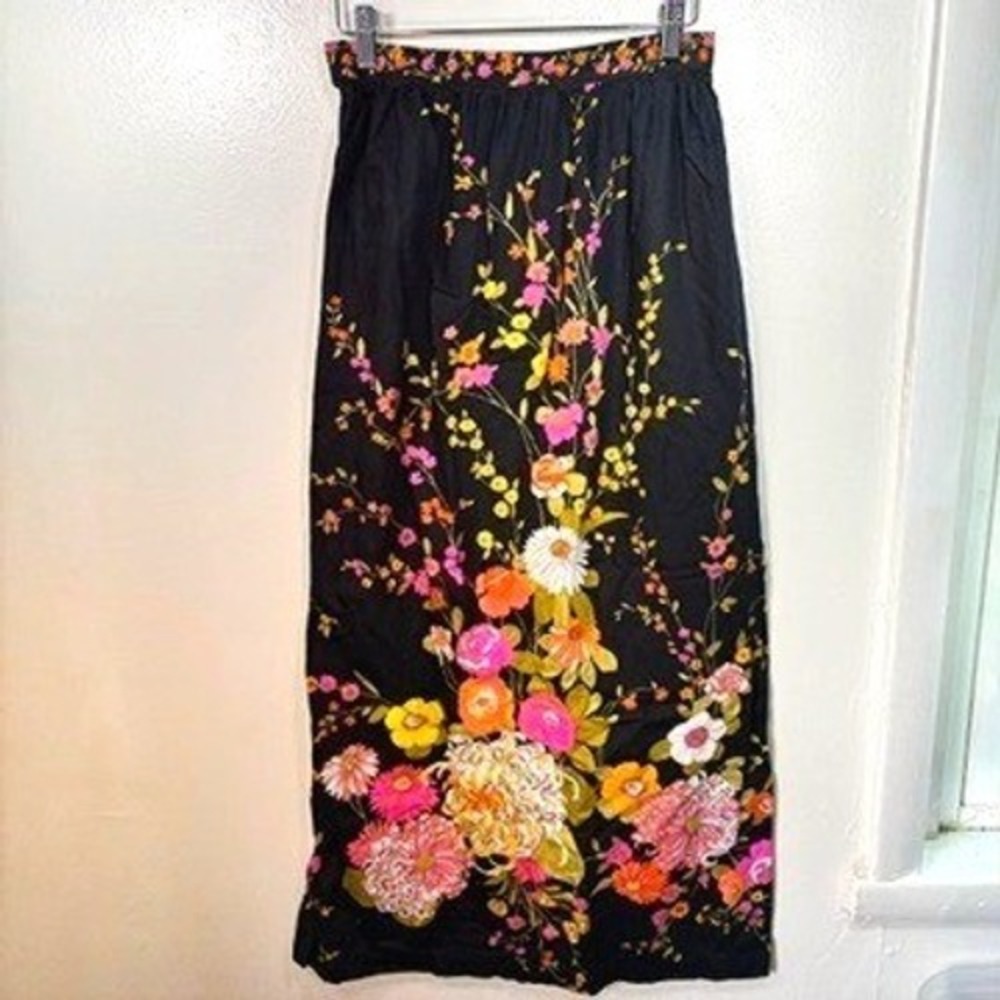 Vintage 70s Floral Maxi Skirt Womens Sz S Black Multi Flower Print Side Slit